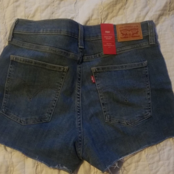 Levi's high rise shortie - Picture 2 of 6